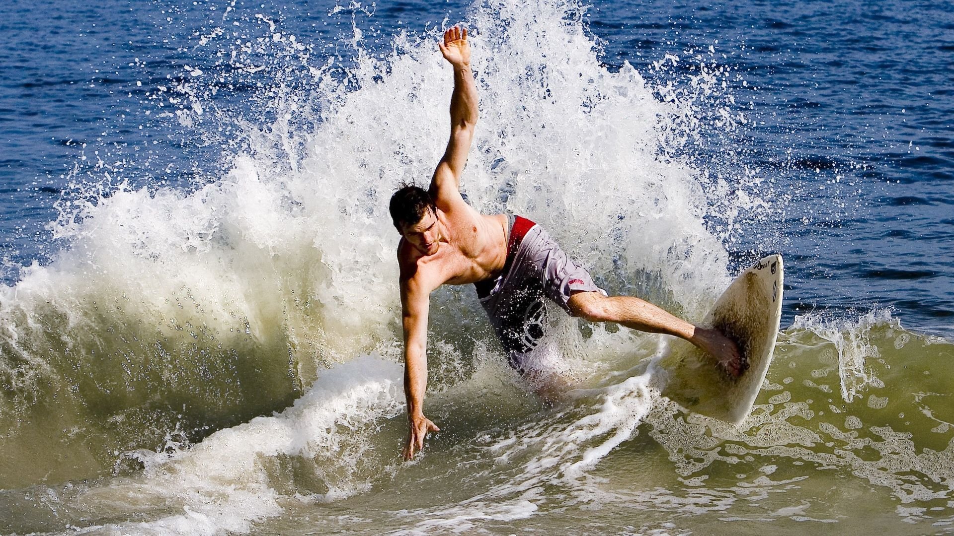 “西甲焦点演出：明星对决引爆现场气氛”，西甲现场观众